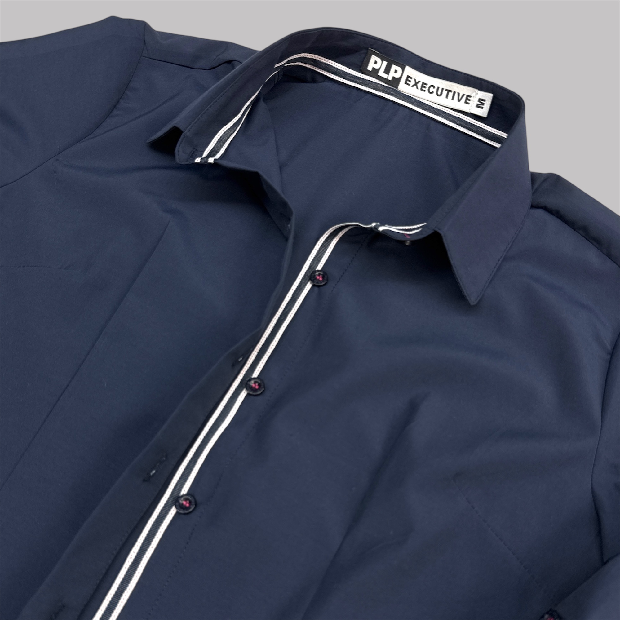 blusas, uniformes, ropa de trabajo, moda corporativa, blusas ejeutivas